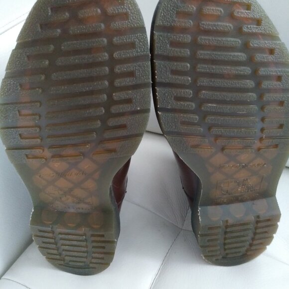 Doc Martens - Picture 8 of 8